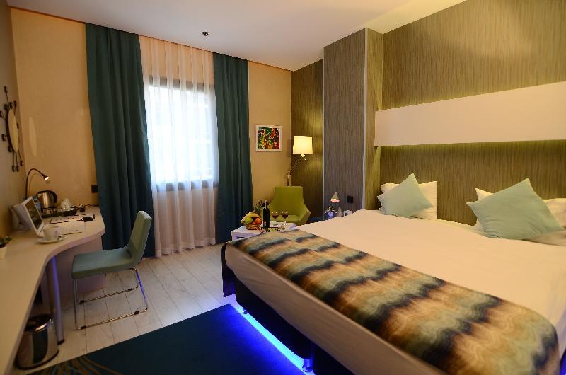 เทมโปโฮเต็ล 4 เลเวนท์ Hotel อิสตันบูล ภายนอก รูปภาพ