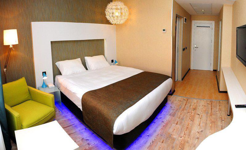 เทมโปโฮเต็ล 4 เลเวนท์ Hotel อิสตันบูล ภายนอก รูปภาพ