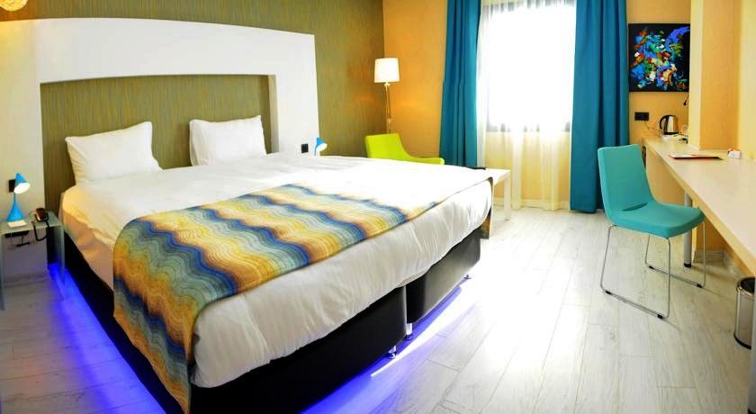เทมโปโฮเต็ล 4 เลเวนท์ Hotel อิสตันบูล ภายนอก รูปภาพ